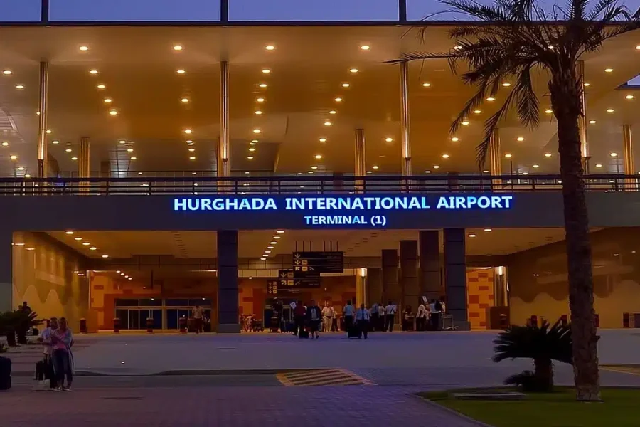 transfer From Airport to Makadi 3-6 pax