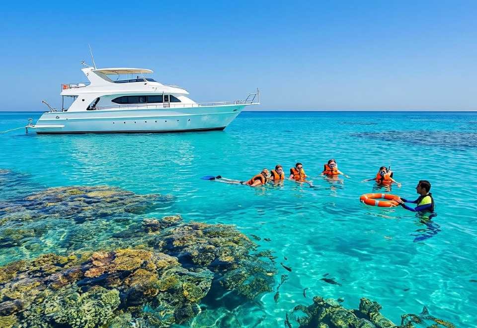 half-day vs full-day boat excursions Hurghada