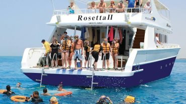 Private- Family Boat Trip (fishing &Snorkeling & Islands & Lunch) - Flyberry Tours