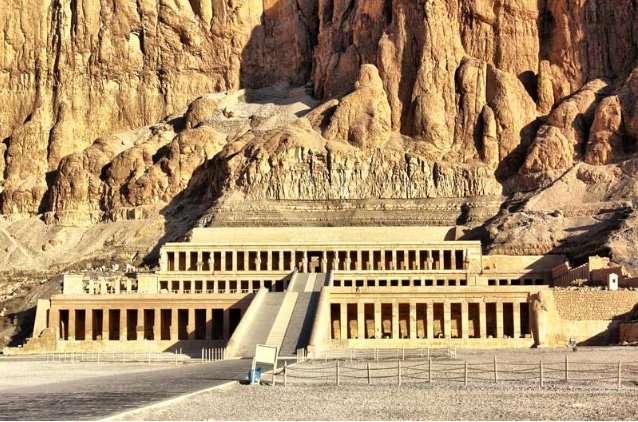 Luxor day trip from Hurghada by minivan