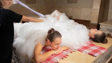 Massage&Spa &Turkish Bath - Flyberry Tours