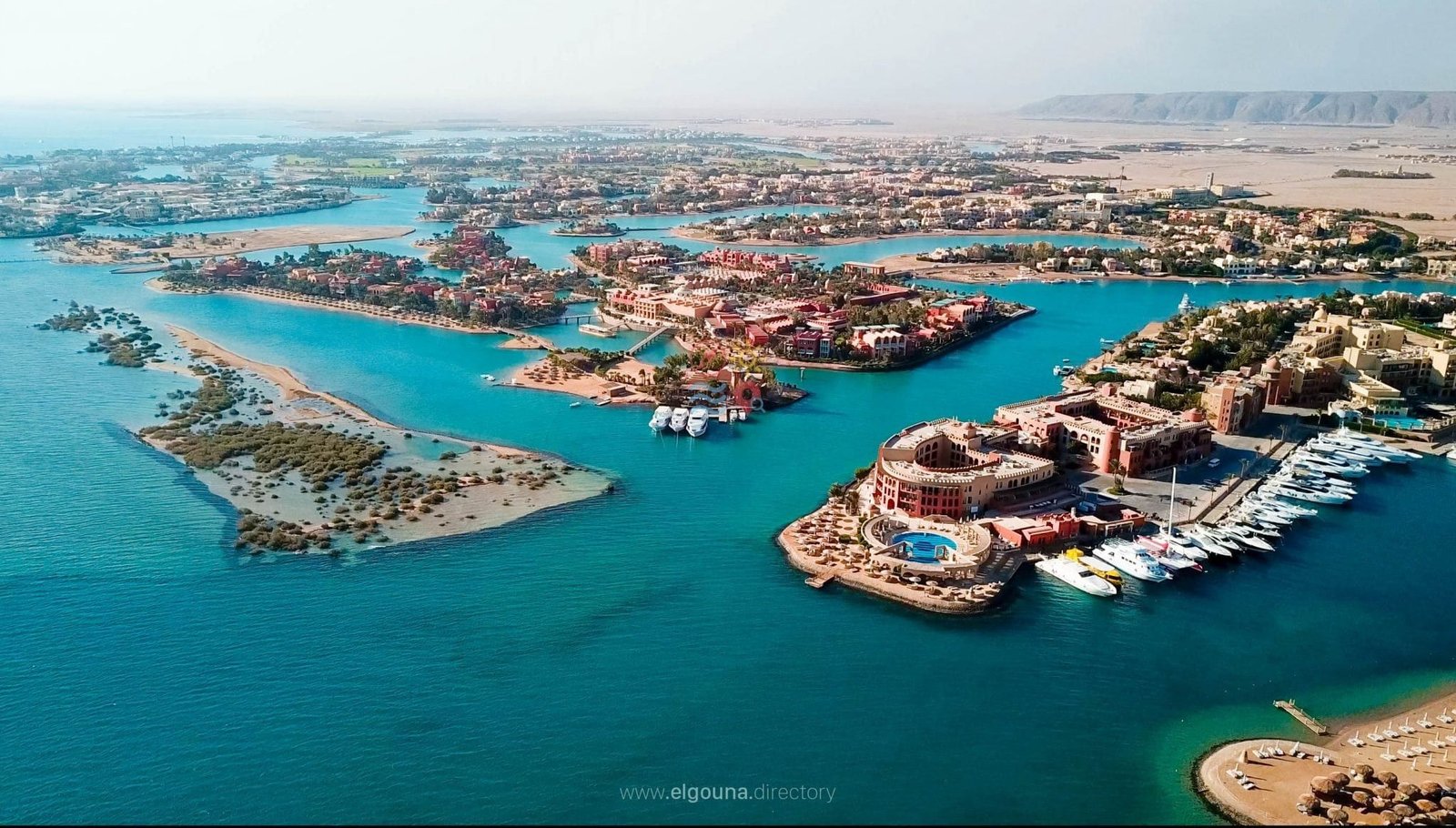 parasailing in Hurghada