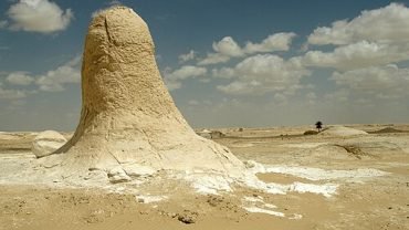 2 DAY Excursion to the White Desert - Flyberry Tours