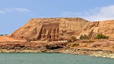 2-Day Aswan and Abu Simbel Tour from Hurghada - Flyberry Tours