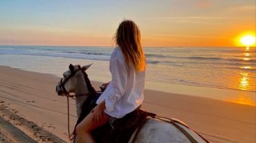 Horse riding - Flyberry Tours