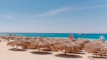 Paradise island Boat Trip (Snorkeling & Water Sport & Lunch) - Flyberry Tours