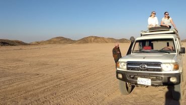 Family Jeep safari by 4×4 WD (Quad Bike Safari & Camel Ride} - Flyberry Tours