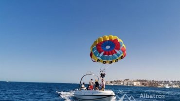 Hurghada Parasailing Adventure - Flyberry Tours